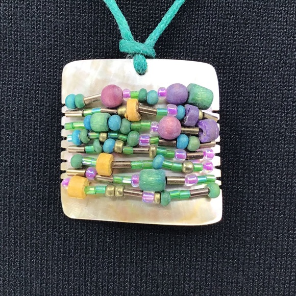 Beaded Mother-of-Pearl Fixed Pendant Necklace - Picture 8 of 16